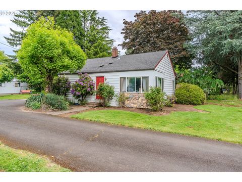 17941 SE MAIN ST Portland OR 97233