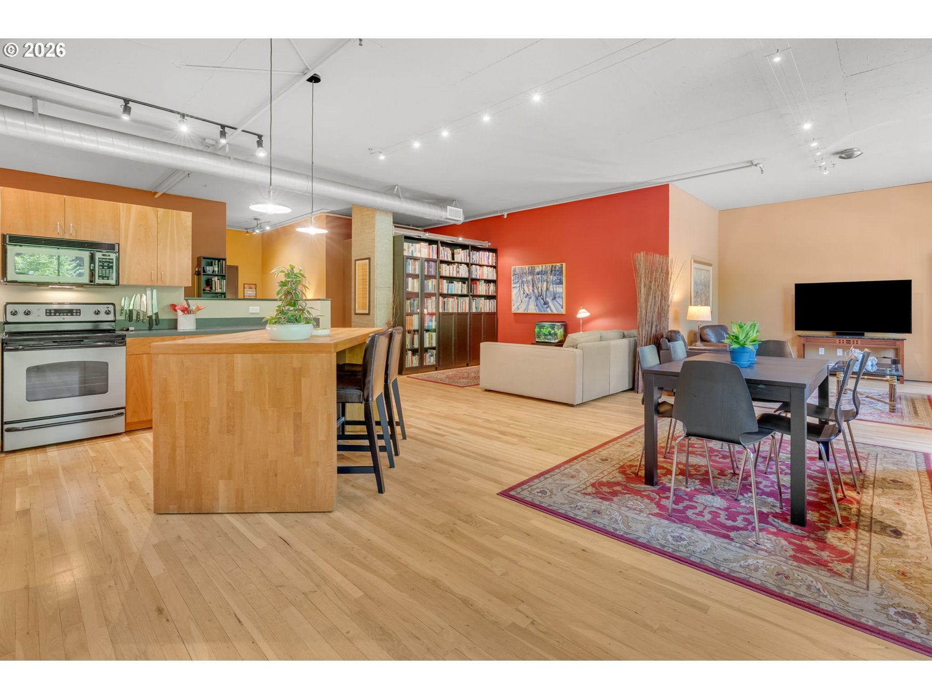 408 NW 12TH AVE 201