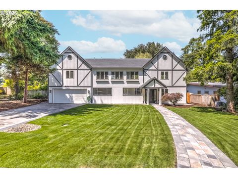 8885 SW WHITEPINE LN Portland OR 97225