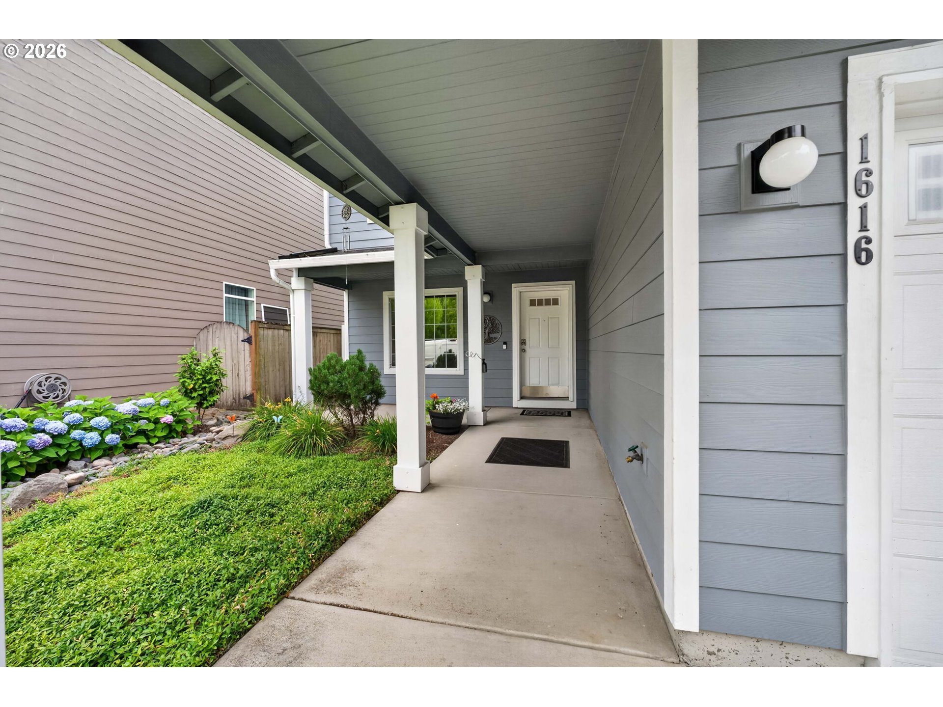 1616 SE 2ND PL
