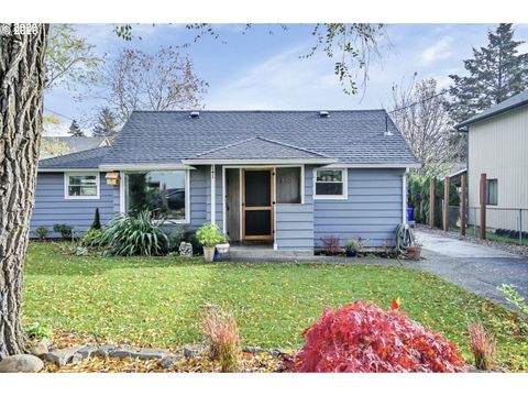 850 SE 141ST AVE Portland OR 97233