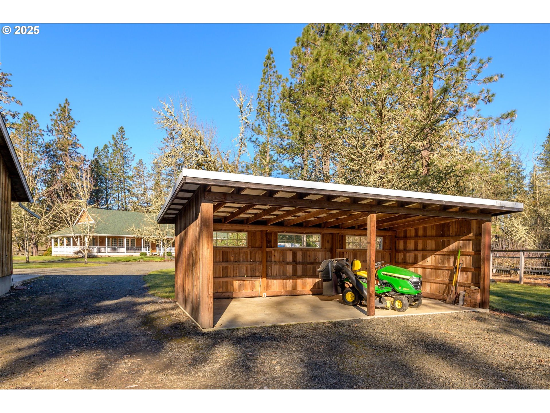 Eugene, Oregon 97405, United States, 3 Bedrooms Bedrooms, ,2 BathroomsBathrooms,Residential,Active,4484