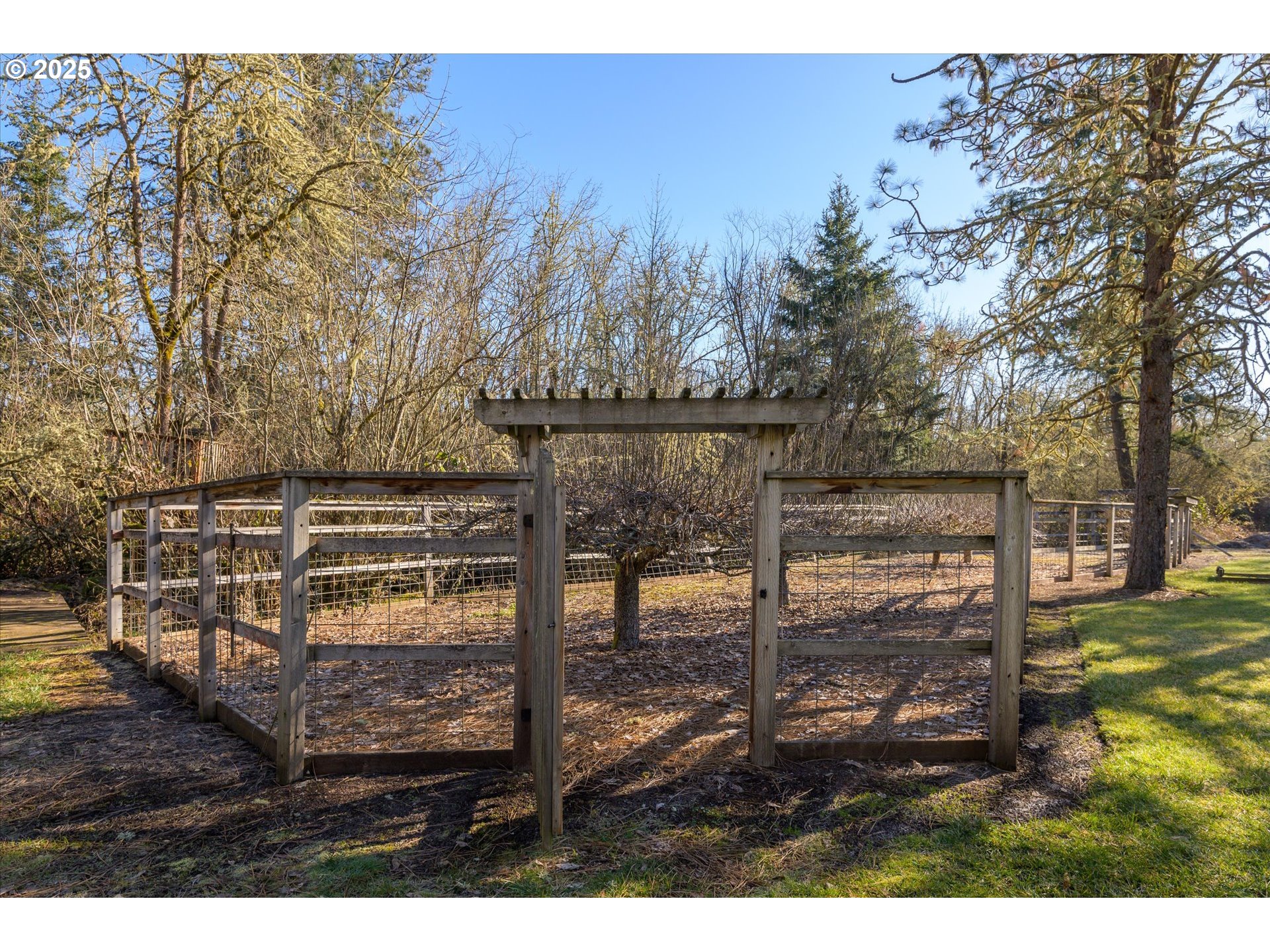 Eugene, Oregon 97405, United States, 3 Bedrooms Bedrooms, ,2 BathroomsBathrooms,Residential,Active,4484