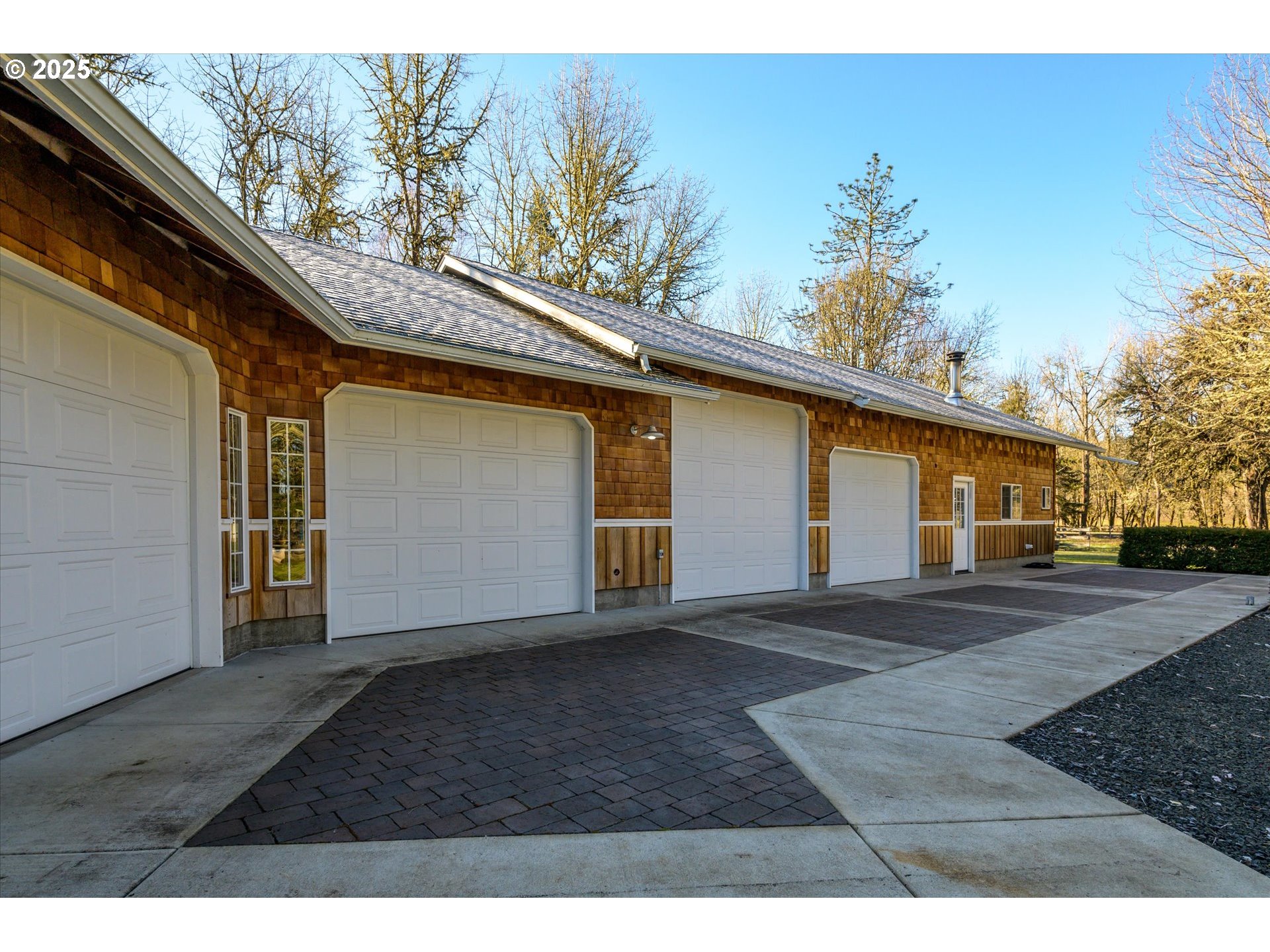 Eugene, Oregon 97405, United States, 3 Bedrooms Bedrooms, ,2 BathroomsBathrooms,Residential,Active,4484