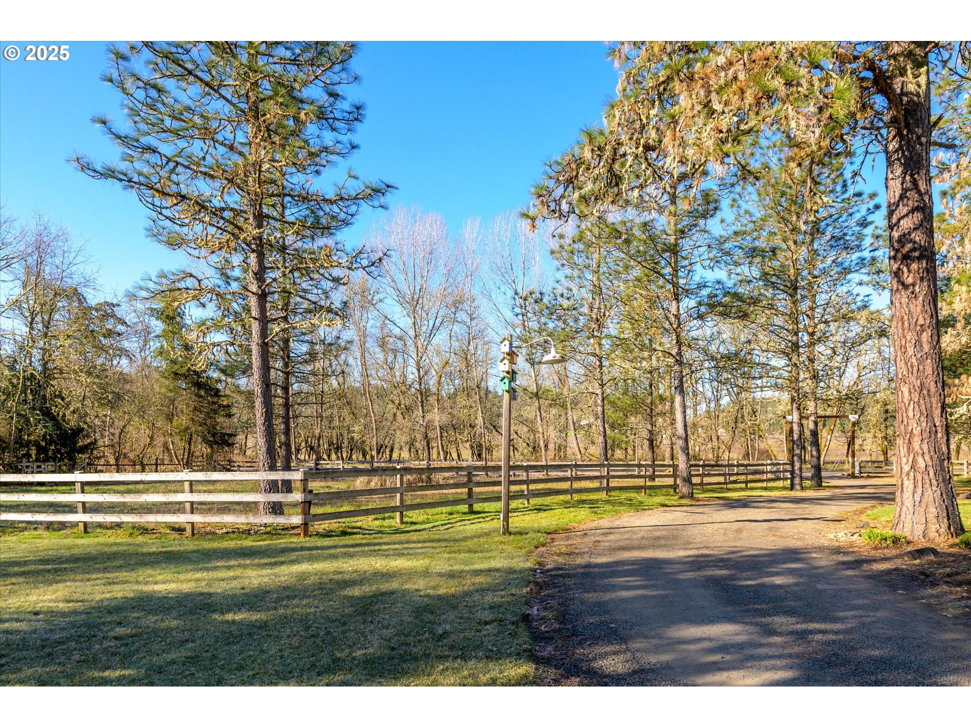 Eugene, Oregon 97405, United States, 3 Bedrooms Bedrooms, ,2 BathroomsBathrooms,Residential,Active,4484