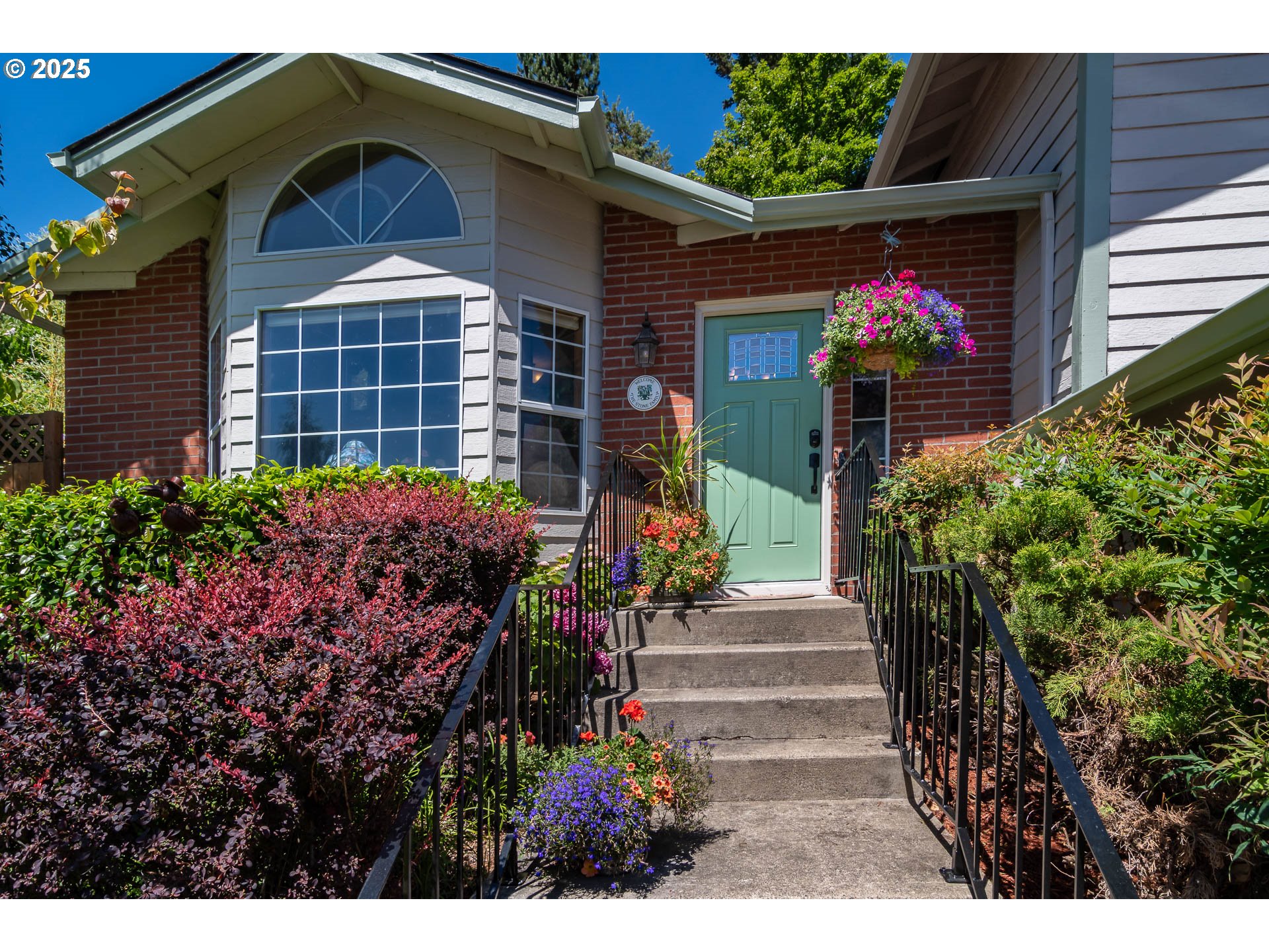 169 NW BRENT CT