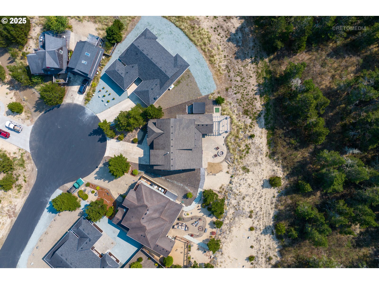 Manzanita, Oregon 97130, United States, 4 Bedrooms Bedrooms, ,3 BathroomsBathrooms,Residential,Pending,210289