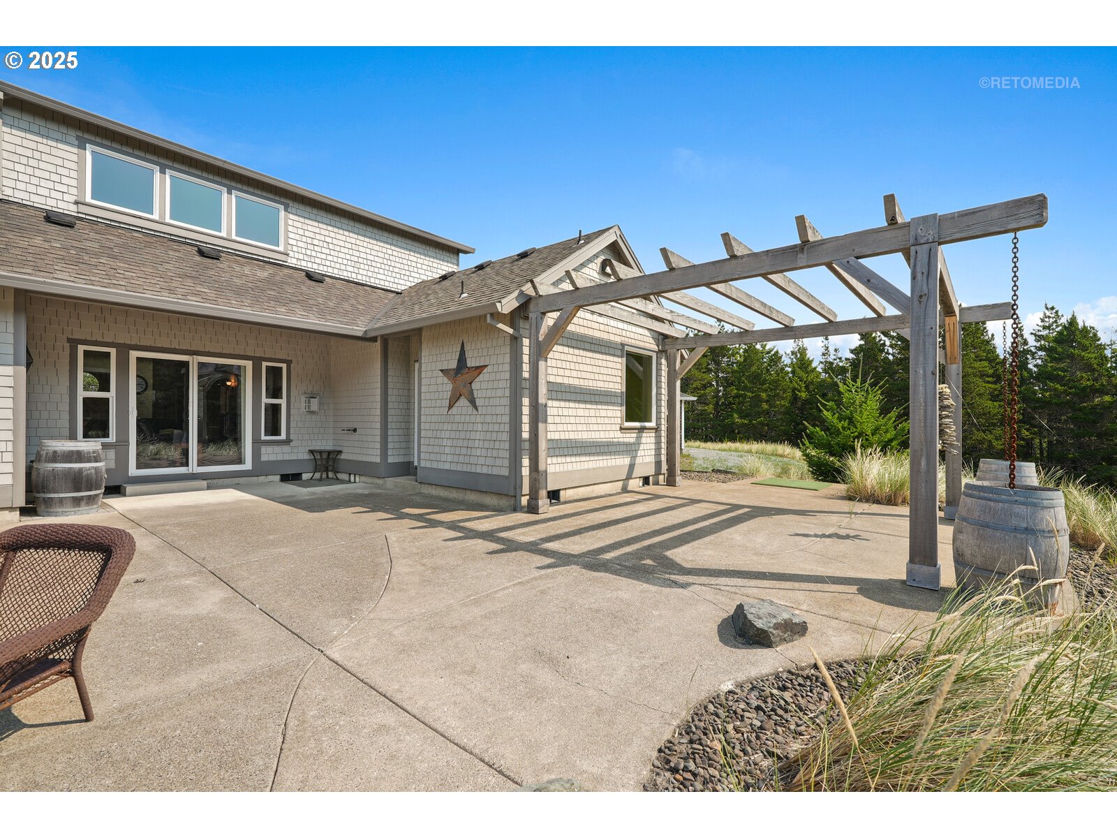 Manzanita, Oregon 97130, United States, 4 Bedrooms Bedrooms, ,3 BathroomsBathrooms,Residential,Pending,210289
