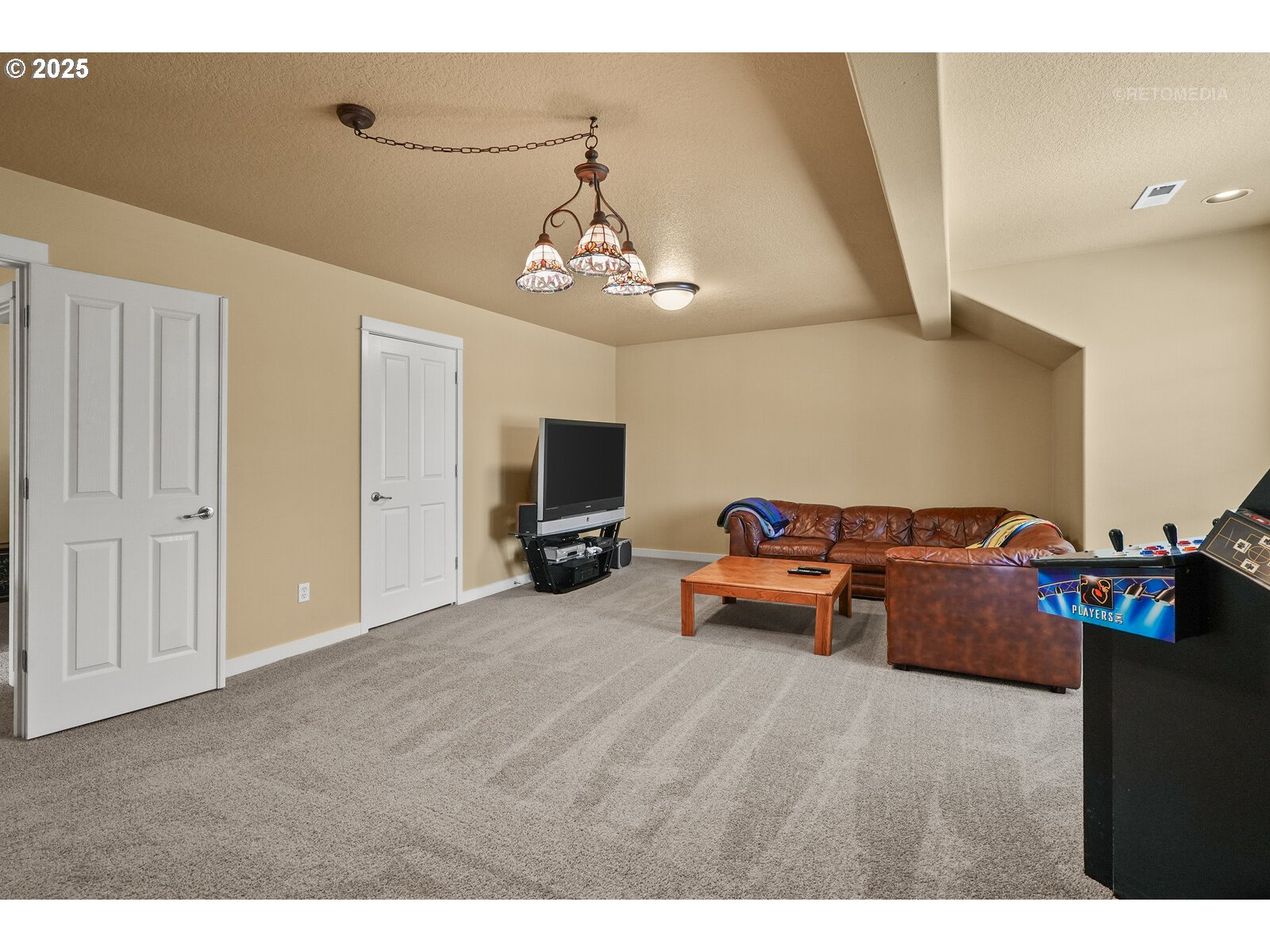 Manzanita, Oregon 97130, United States, 4 Bedrooms Bedrooms, ,3 BathroomsBathrooms,Residential,Pending,210289