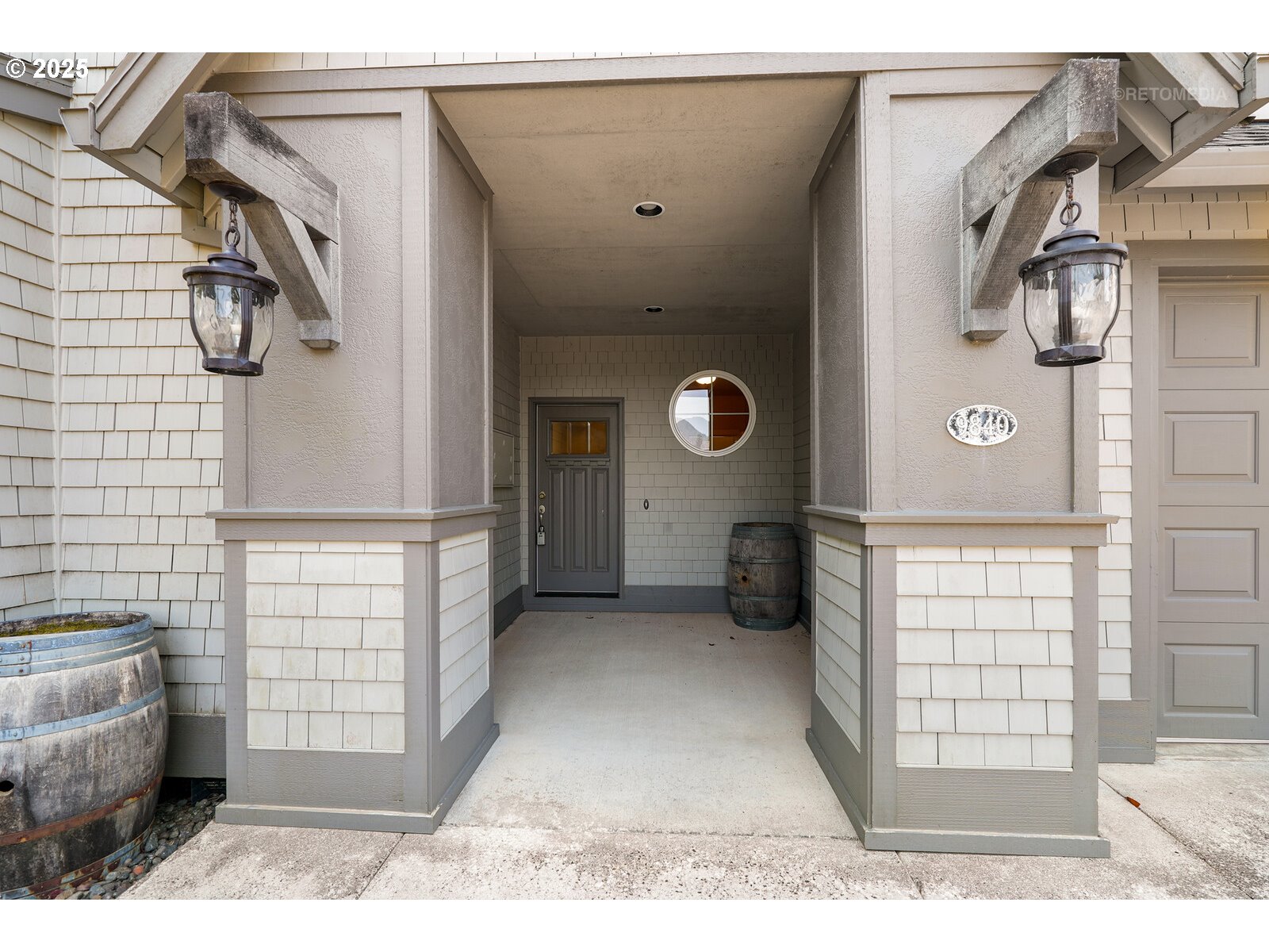 Manzanita, Oregon 97130, United States, 4 Bedrooms Bedrooms, ,3 BathroomsBathrooms,Residential,Pending,210289