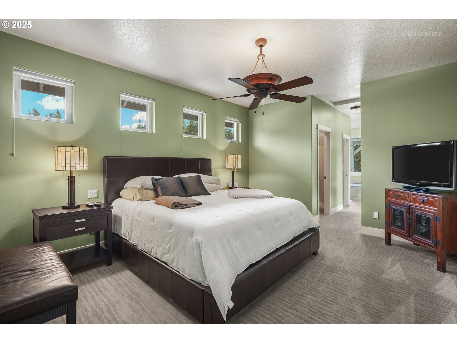 Manzanita, Oregon 97130, United States, 4 Bedrooms Bedrooms, ,3 BathroomsBathrooms,Residential,Pending,210289