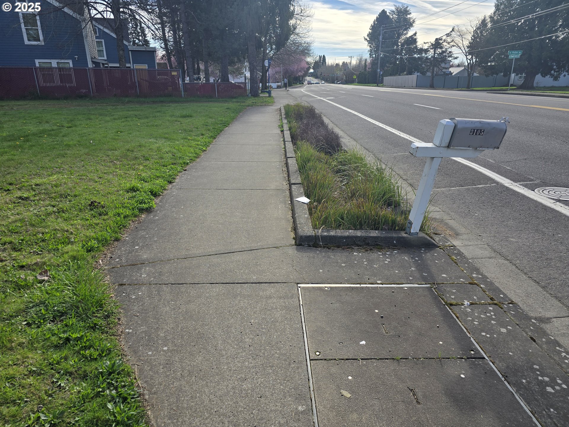 3105 SE POWELL VALLEY RD