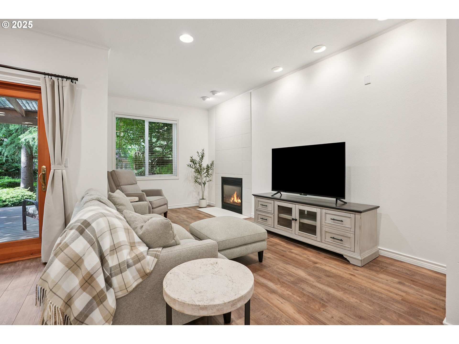 7266 SW CAPITOL HILL RD