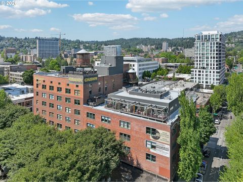 416 NW 13TH AVE 204 Portland OR 97209