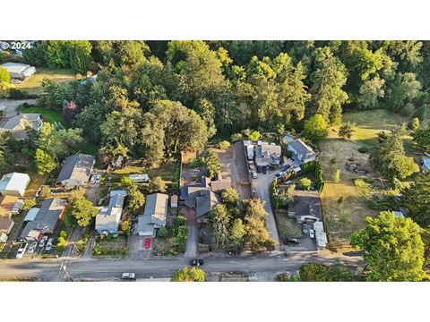 A home in Newberg