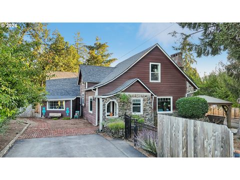 A home in Newberg