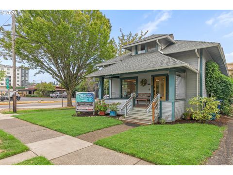 1492 PEARL ST Eugene OR 97401