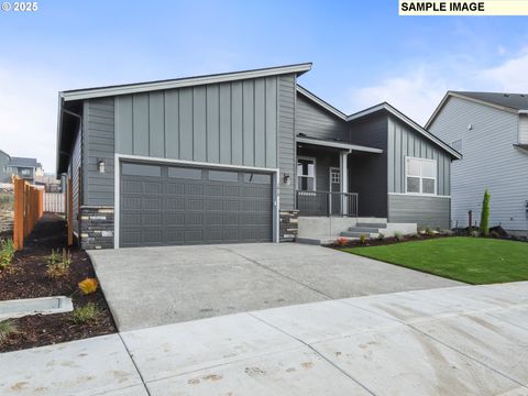 1570 NE Wiley LN 11 Estacada OR 97023