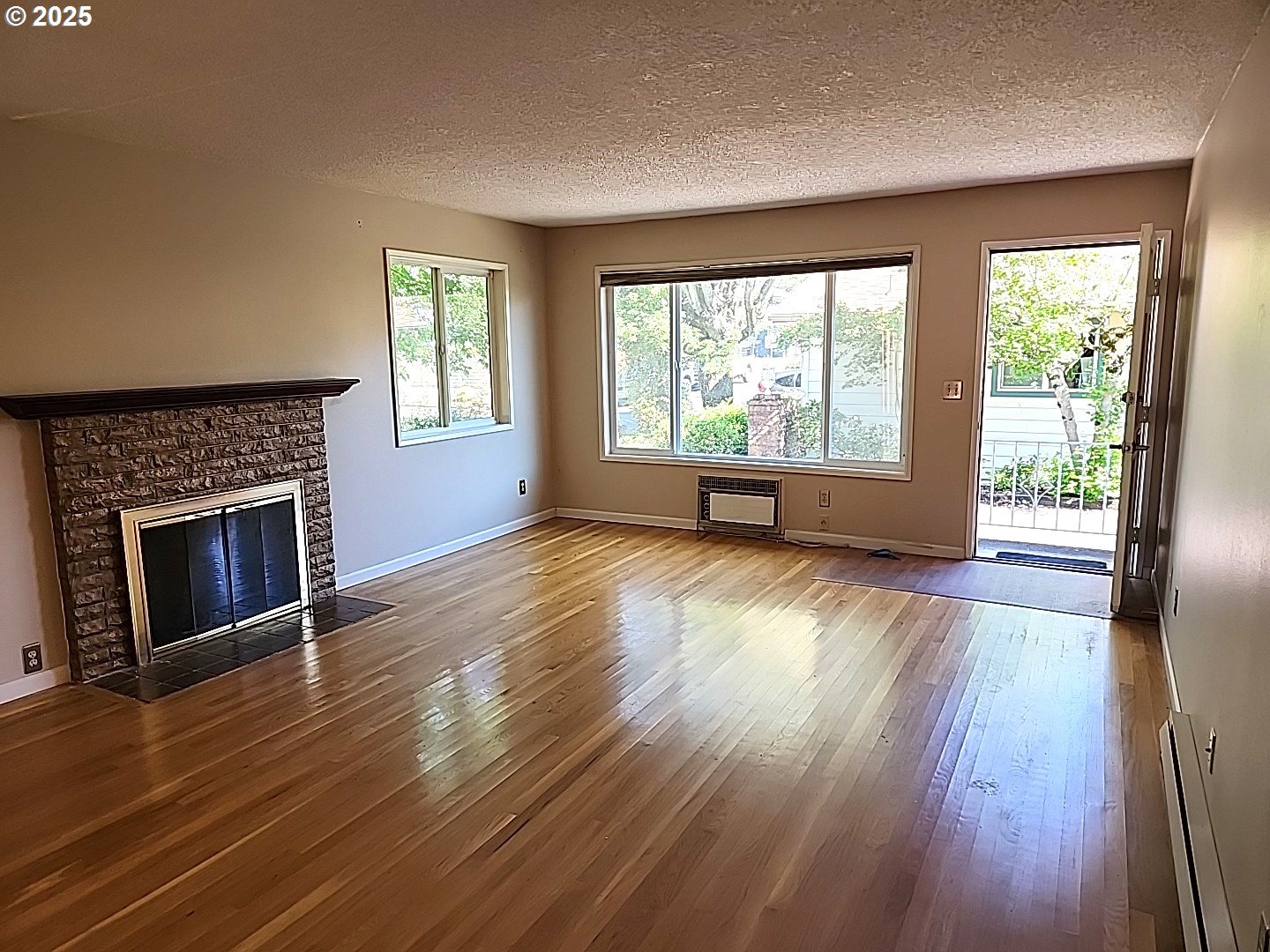 36 SE 52ND AVE