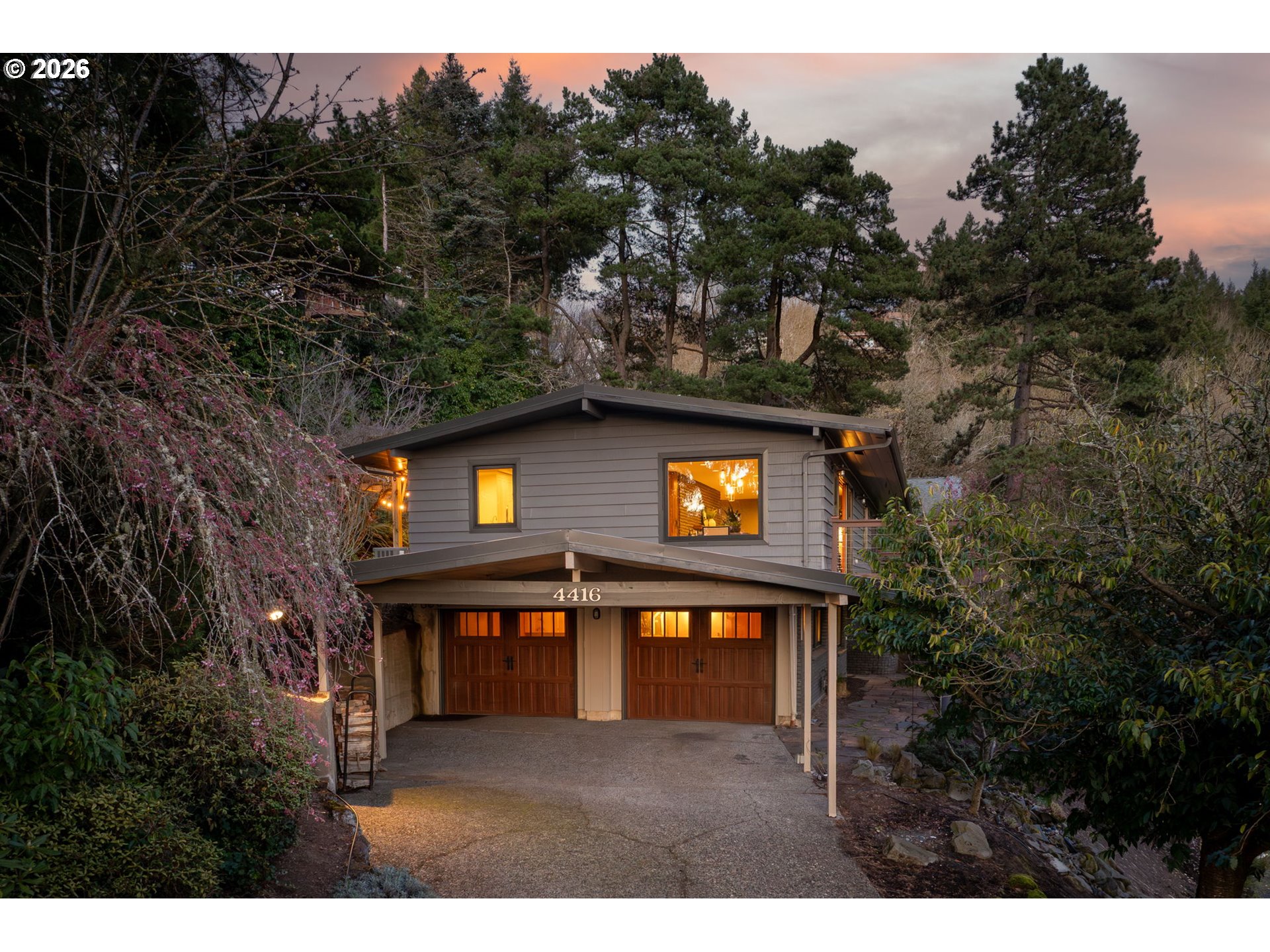 4416 SW CHESAPEAK AVE