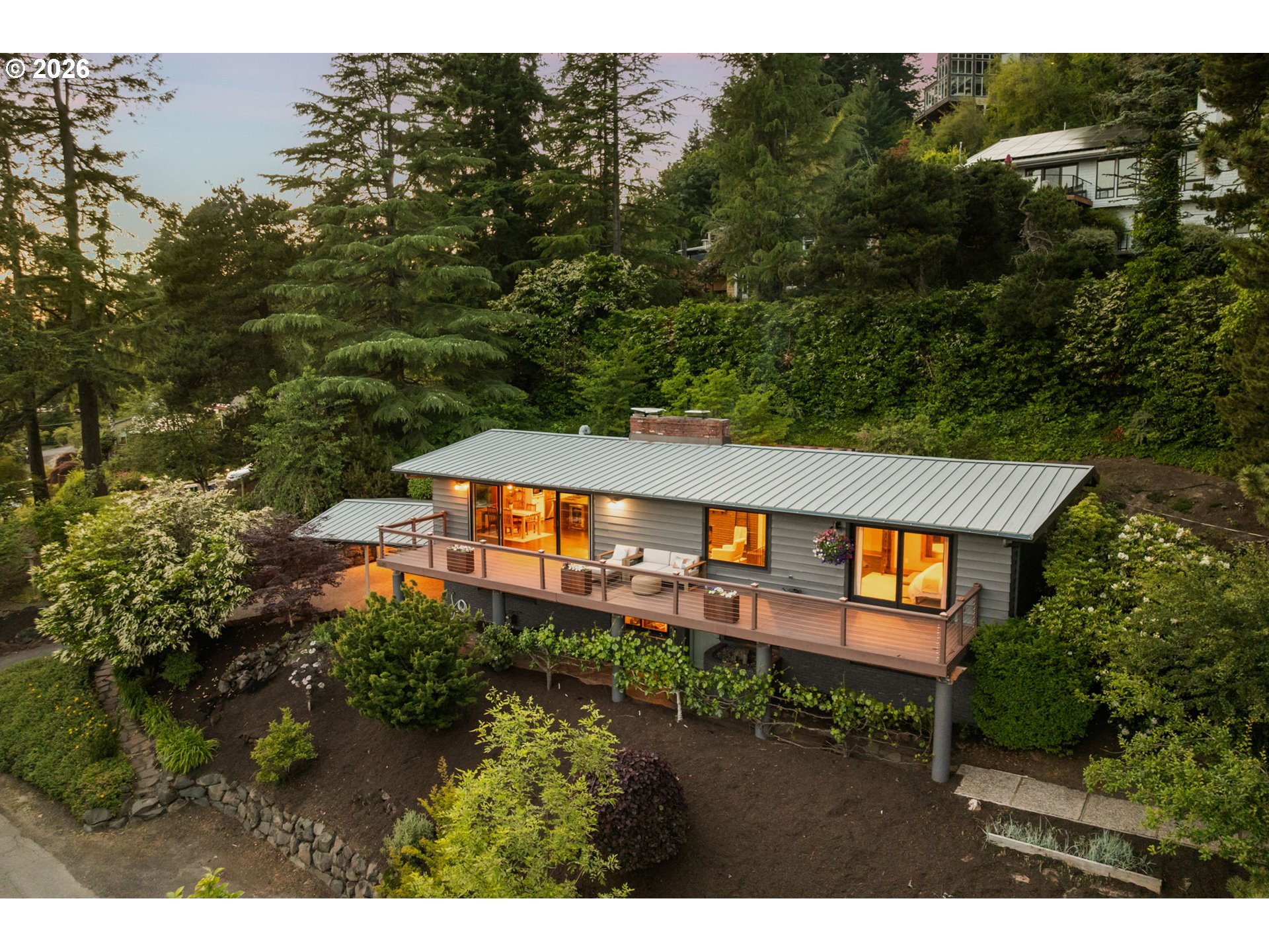 4416 SW CHESAPEAK AVE