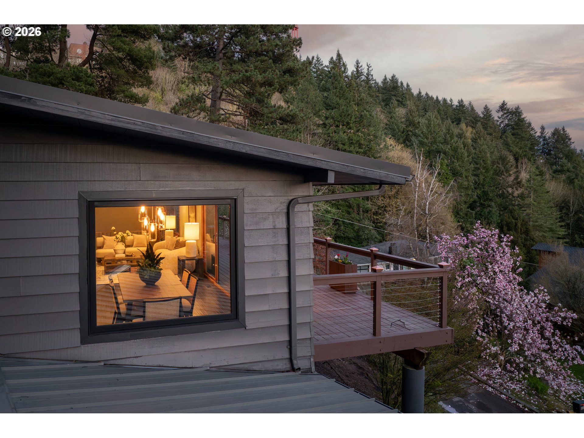 4416 SW CHESAPEAK AVE