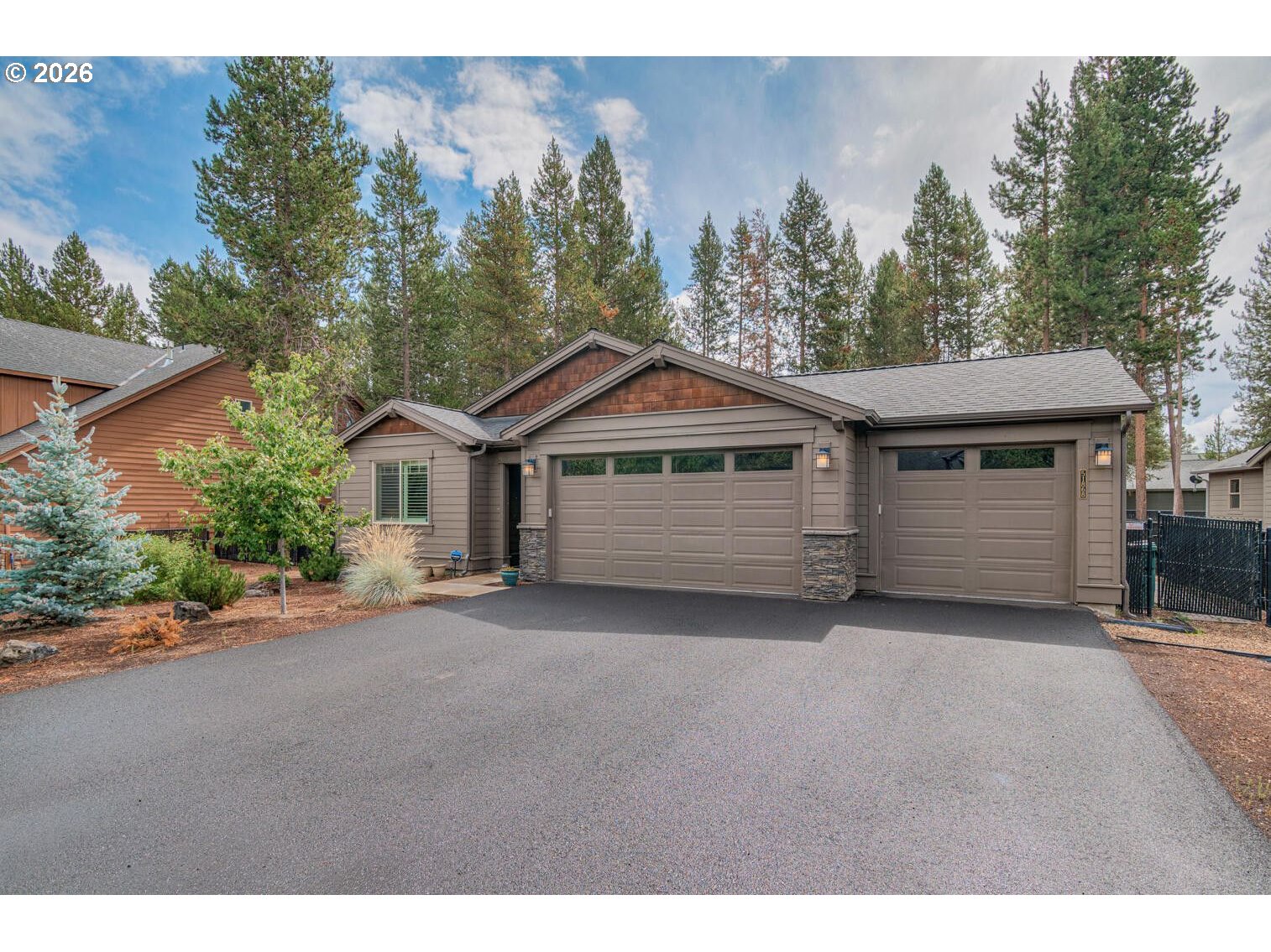 Photo 1 of 26 — 51868 TRAPPER GEORGE LN, La Pine, OR 97739