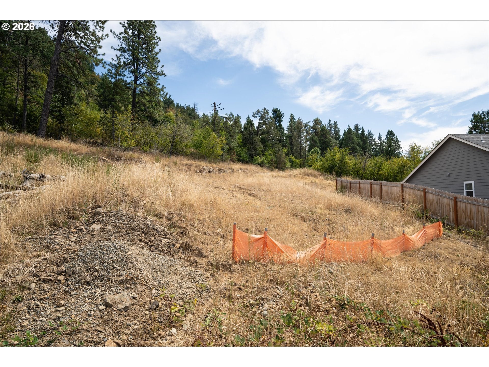 731 BOULDER LOOP