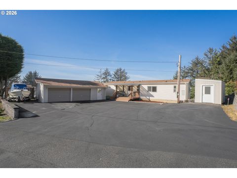 170 GLEN DEE LN Winchester Bay OR 97467