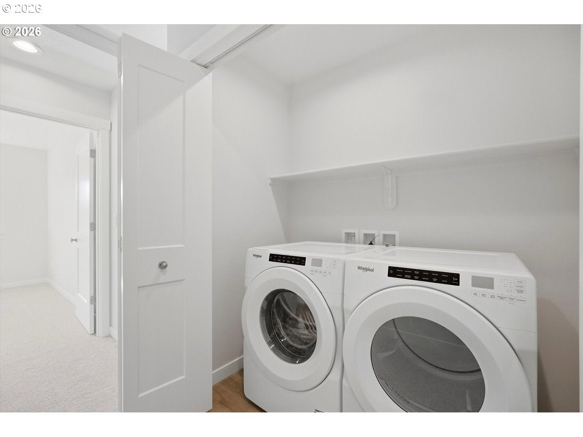 115 SE Jensen PL