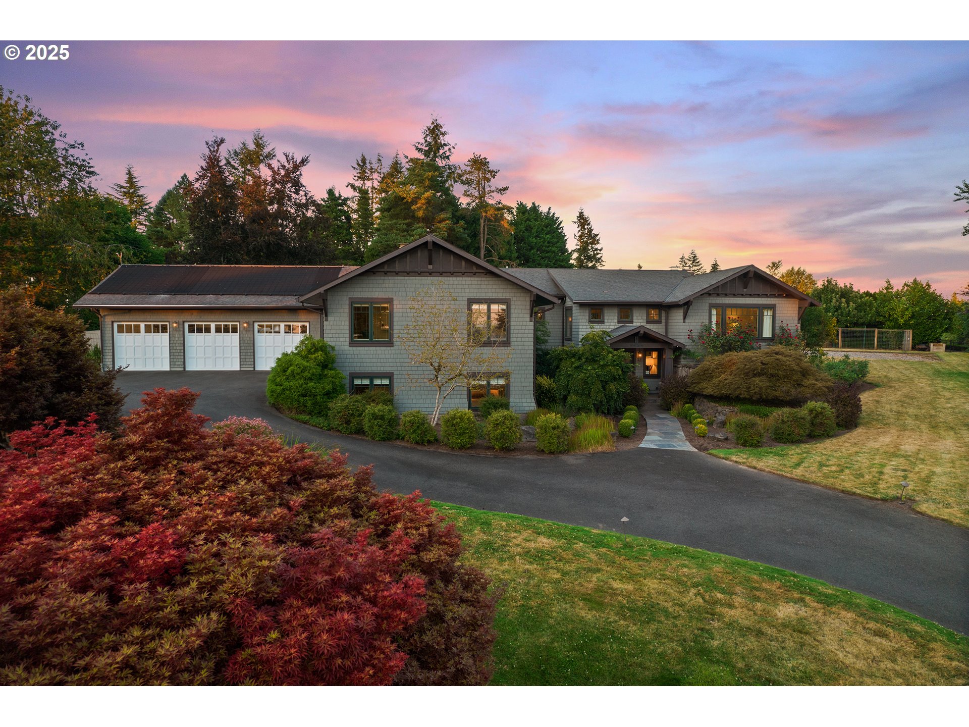 17900 CRESTLINE DR