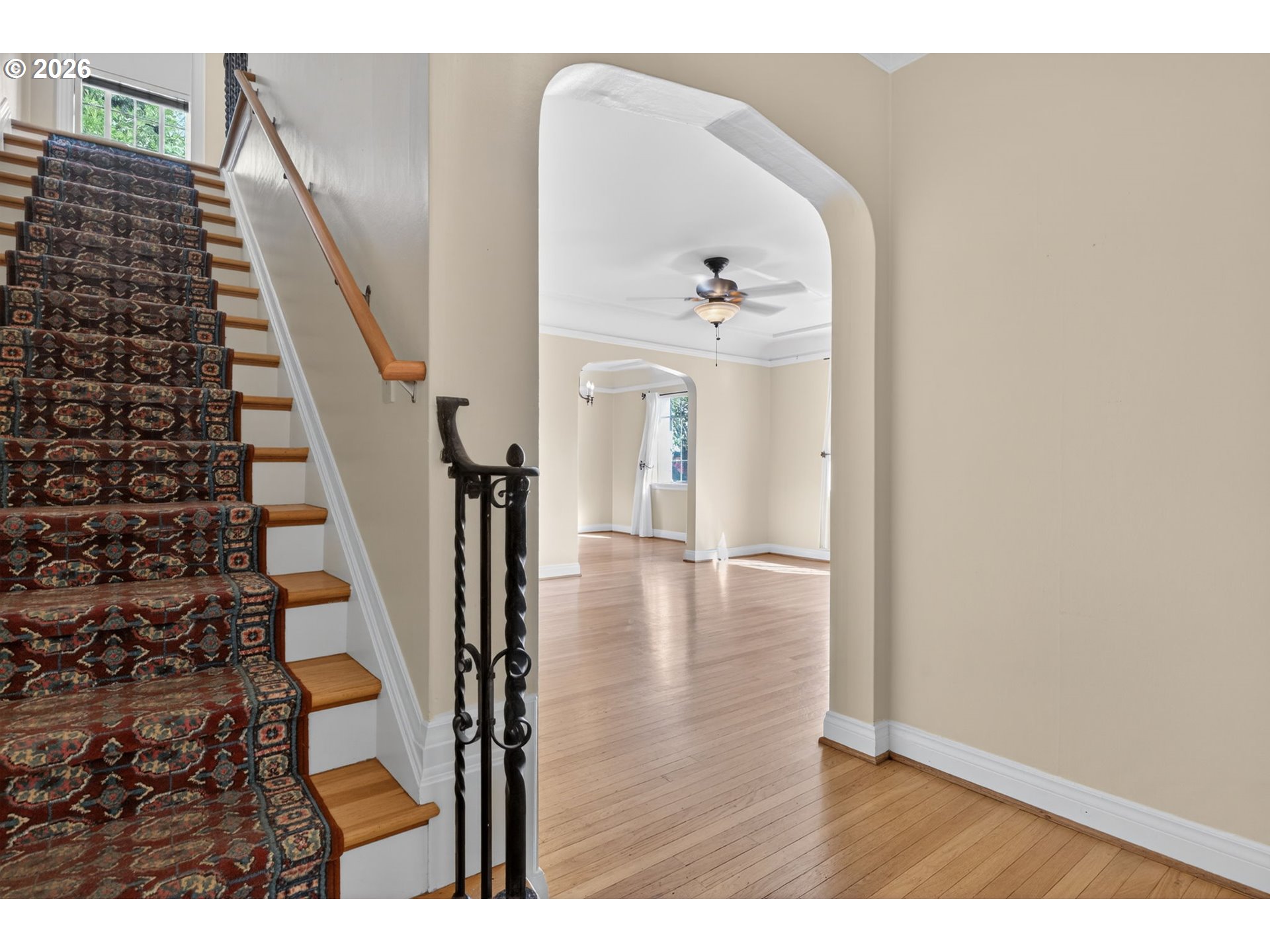 2325 NE FLANDERS ST 8