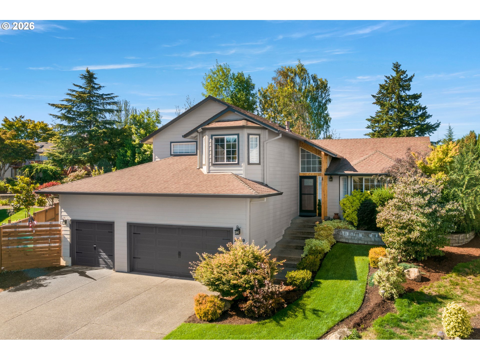 2959 SW EMERALD AVE