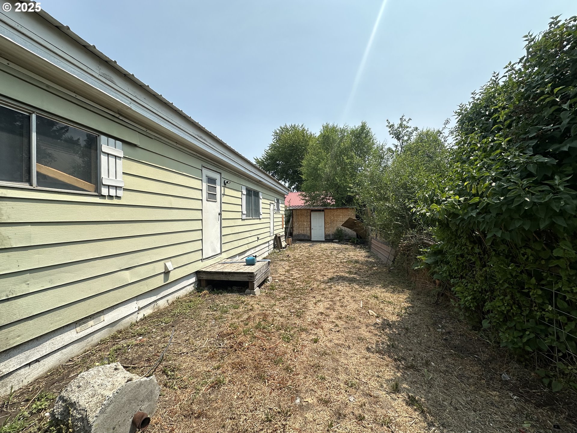 309 NW BRIDGE ST