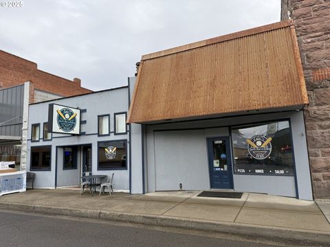 35 N 8TH AVE Elgin OR 97827