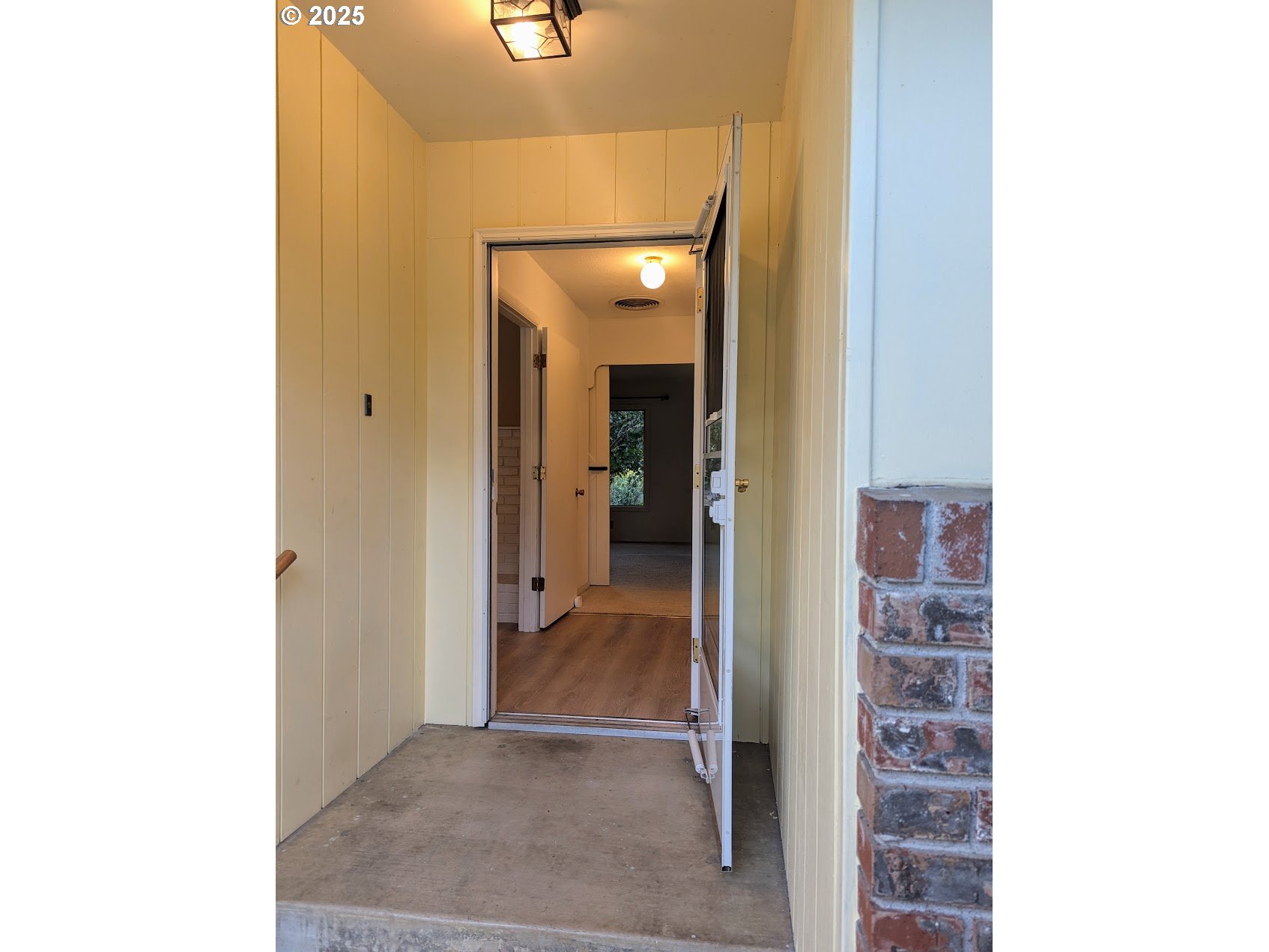 191 FOX LN