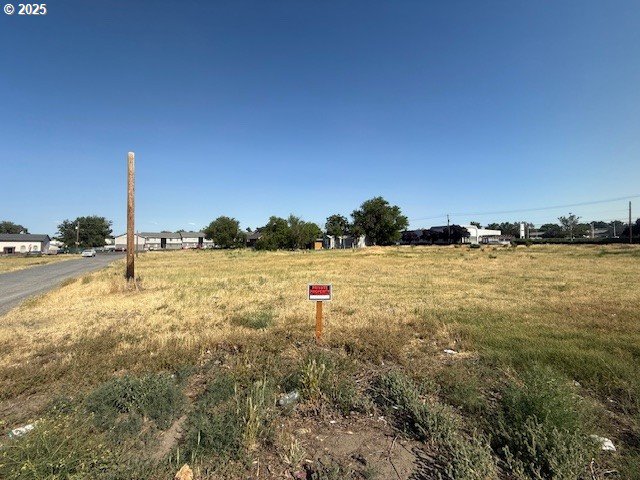 337 E HIGHLAND AVE