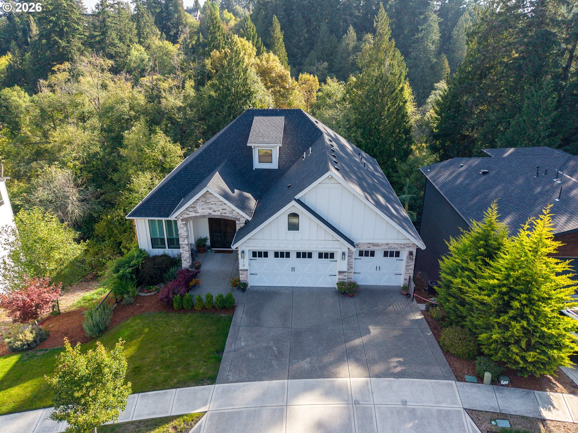 710 S 19TH PL