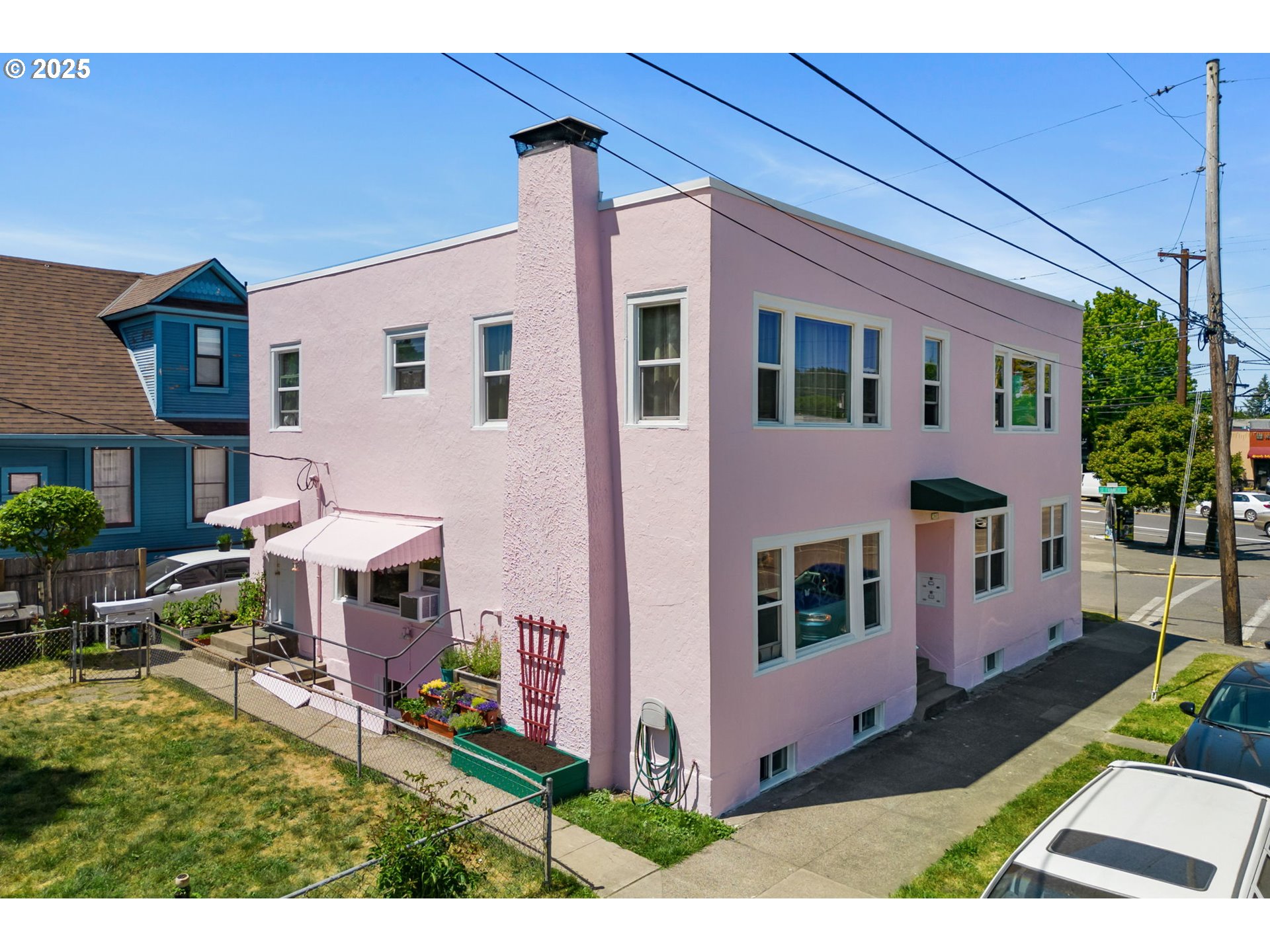 3905 SE 54TH AVE