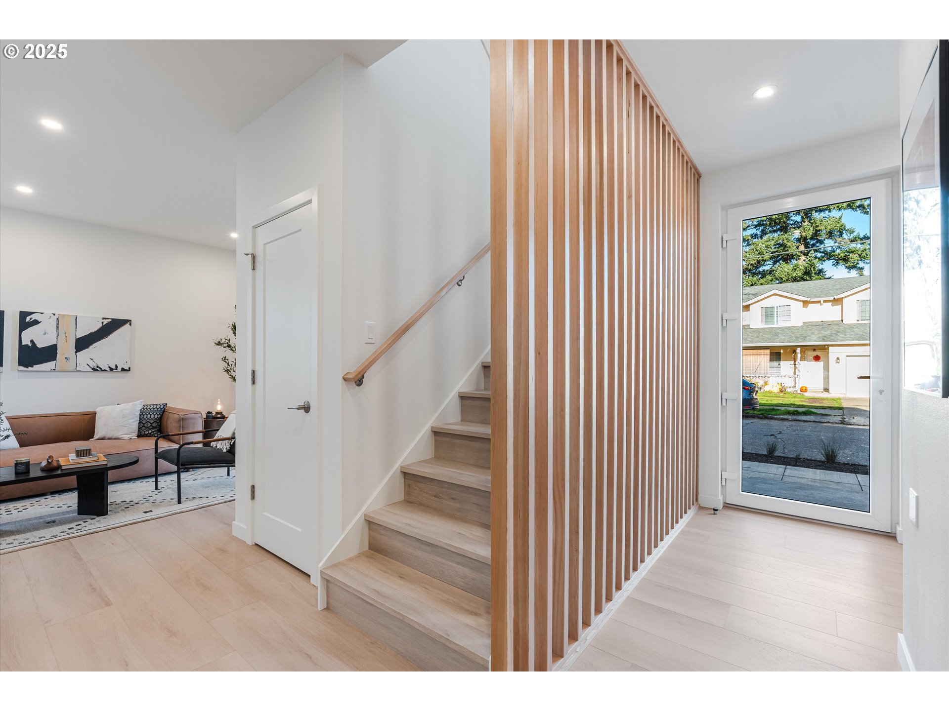 5484 SE Boise ST