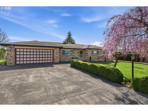 704 TOLIVER RD Molalla OR 97038