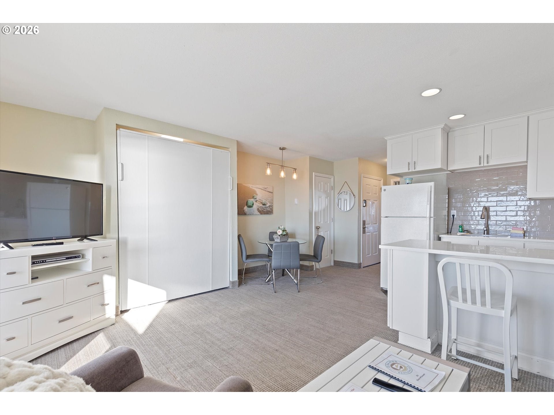 171 SW HIGHWAY 101 311