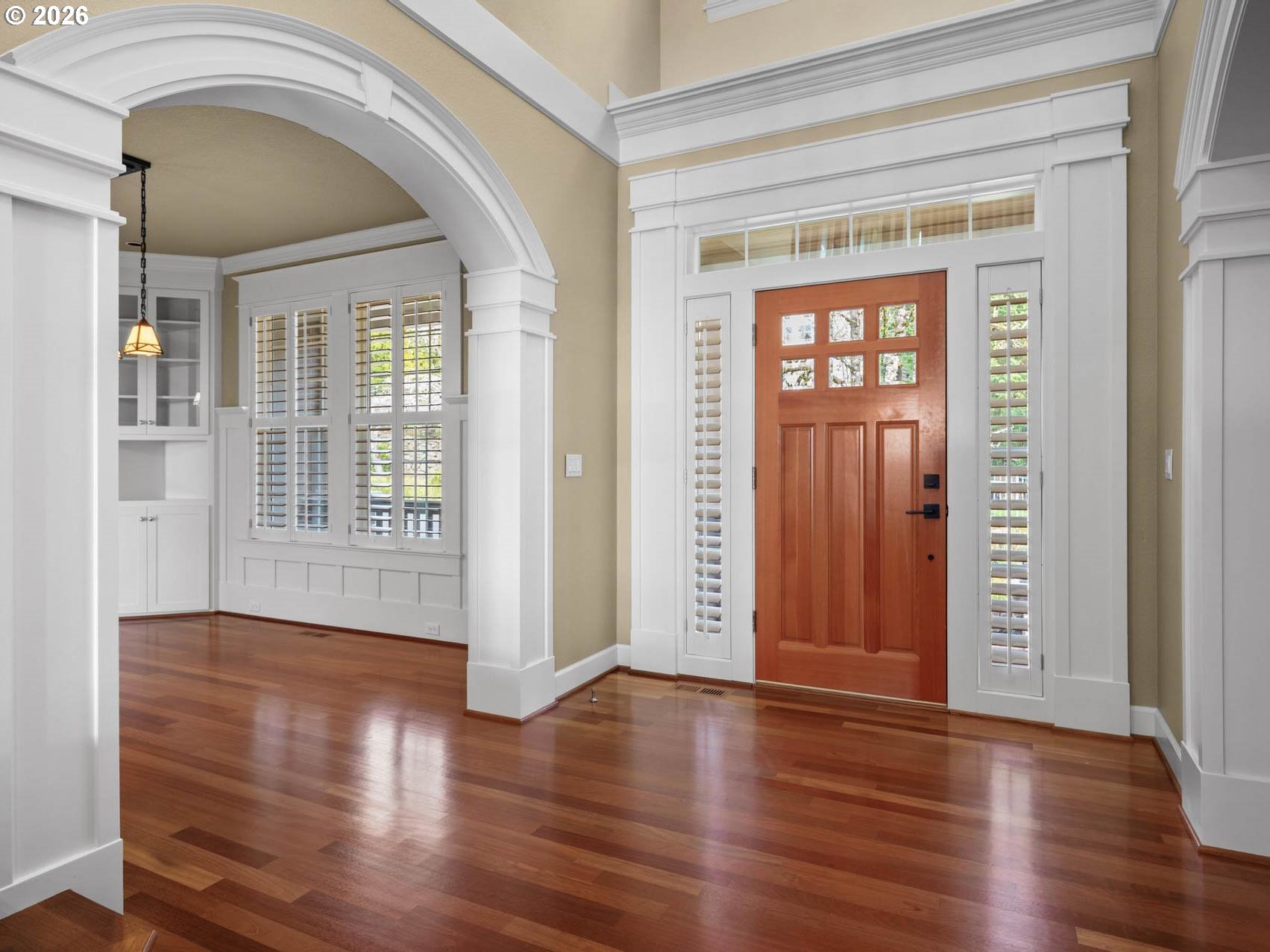 1815 NW ROSEFINCH LN