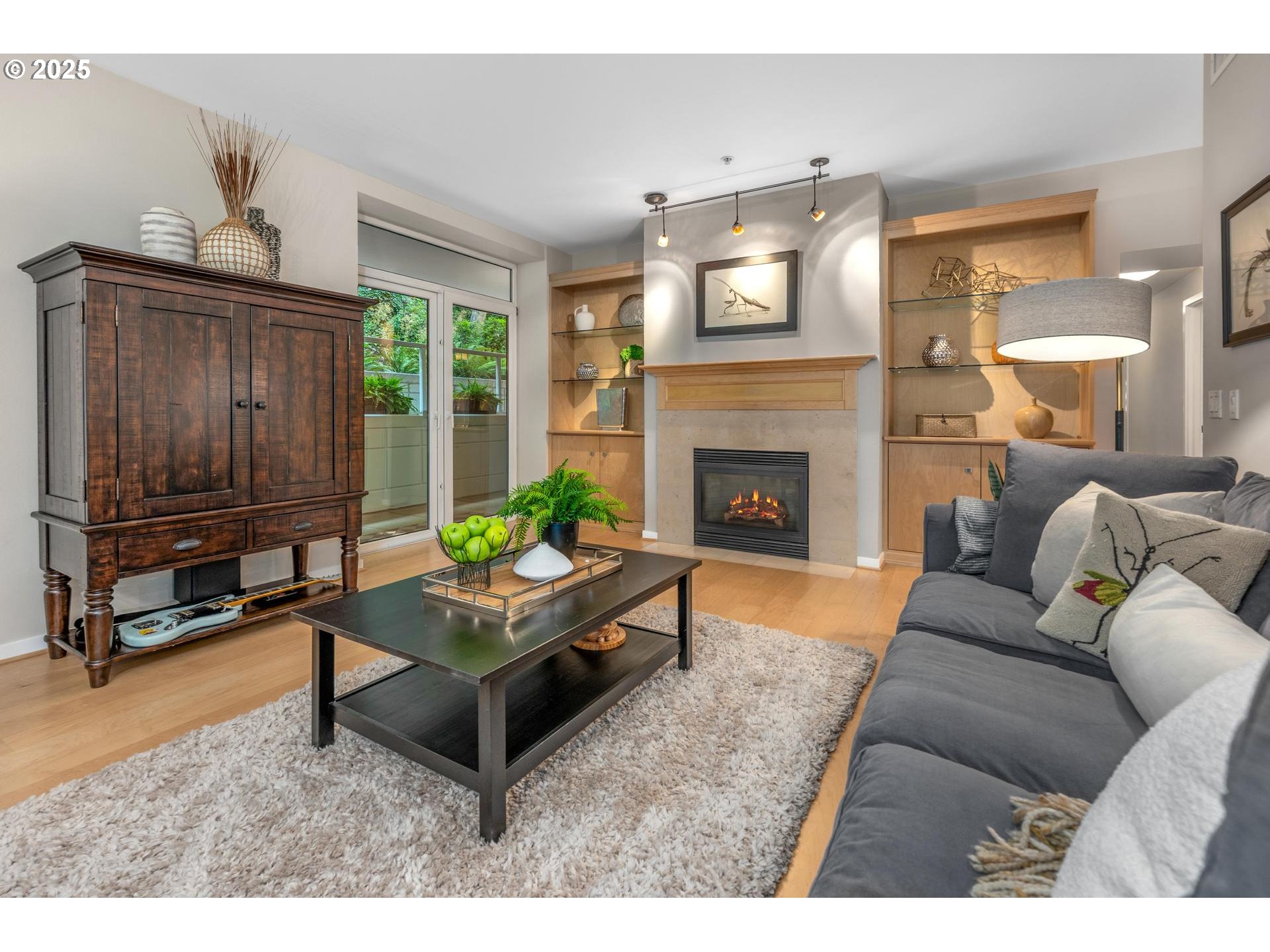 2445 NW WESTOVER RD 209