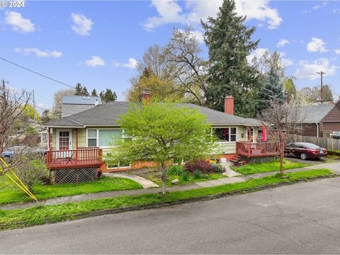 5105 5109 SE TIBBETTS ST Portland OR 97206