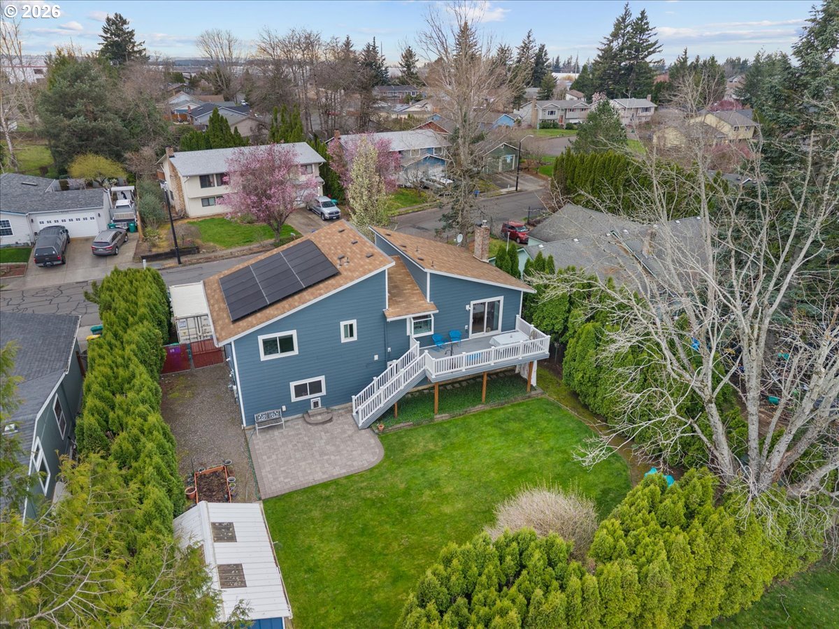 3730 NE COUNTRY CLUB AVE