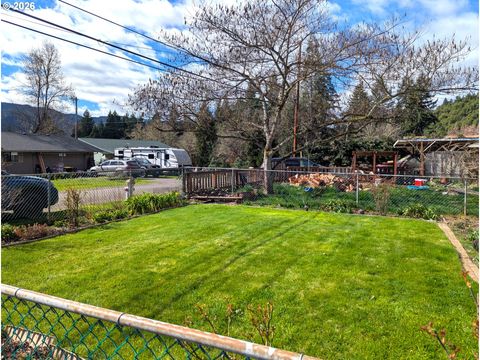 Tiny photo for 48379 7th St, Oakridge, OR 97463 (MLS # 400659396)