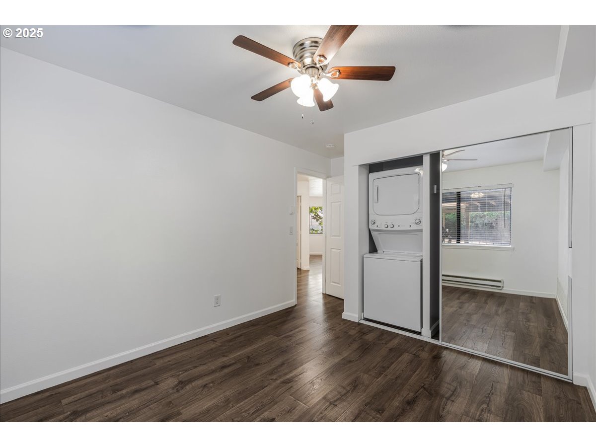 Clackamas, Oregon 97015, United States, 2 Bedrooms Bedrooms, ,1 BathroomBathrooms,Residential,Active,217439