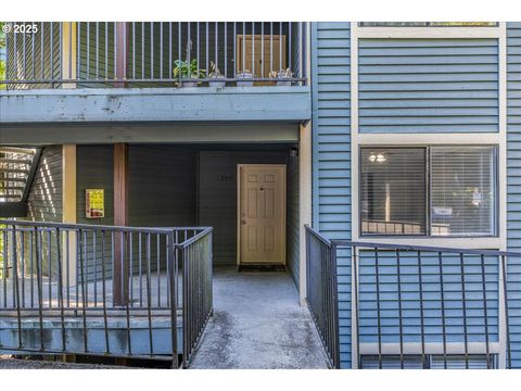 10160 SE Talbert ST Clackamas OR 97015