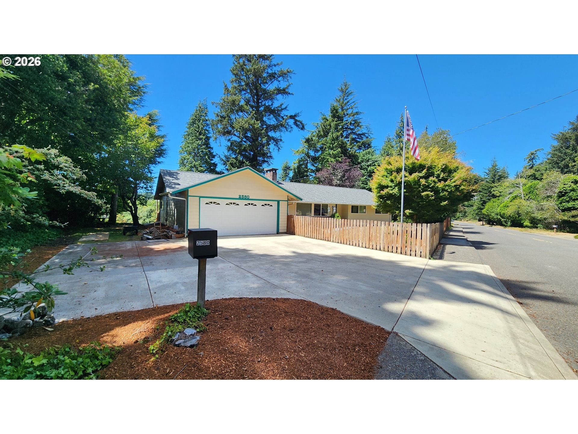 2580 PONY CREEK RD